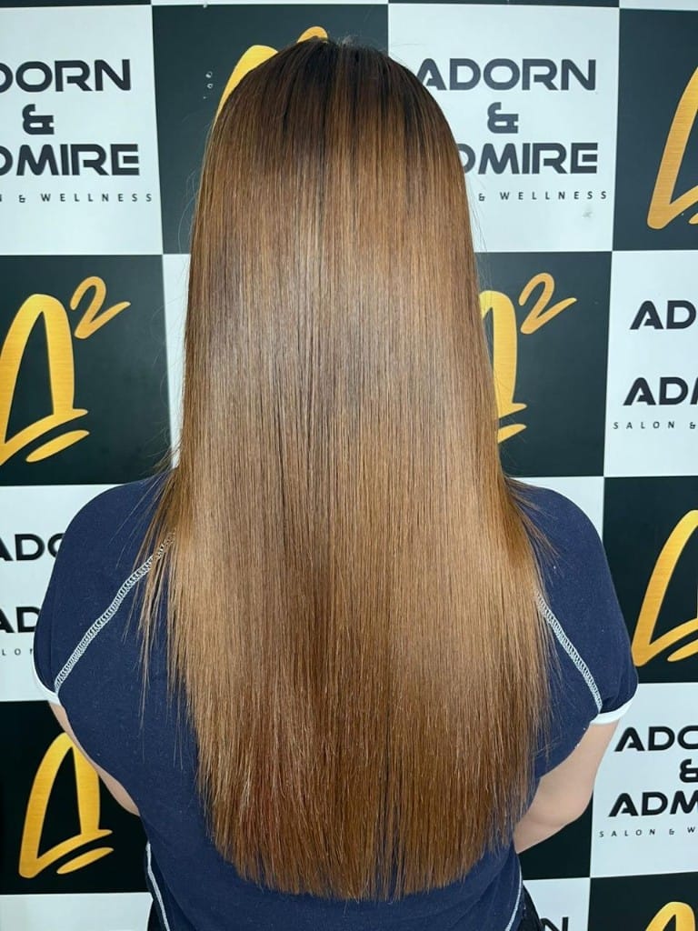 Honey blonde straight gloss colour