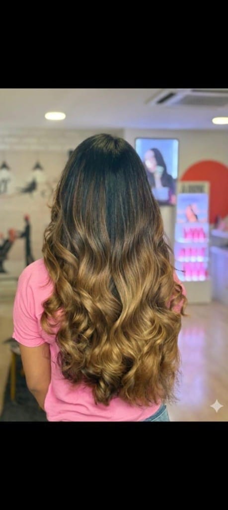 Honey gold balayage with beach waves